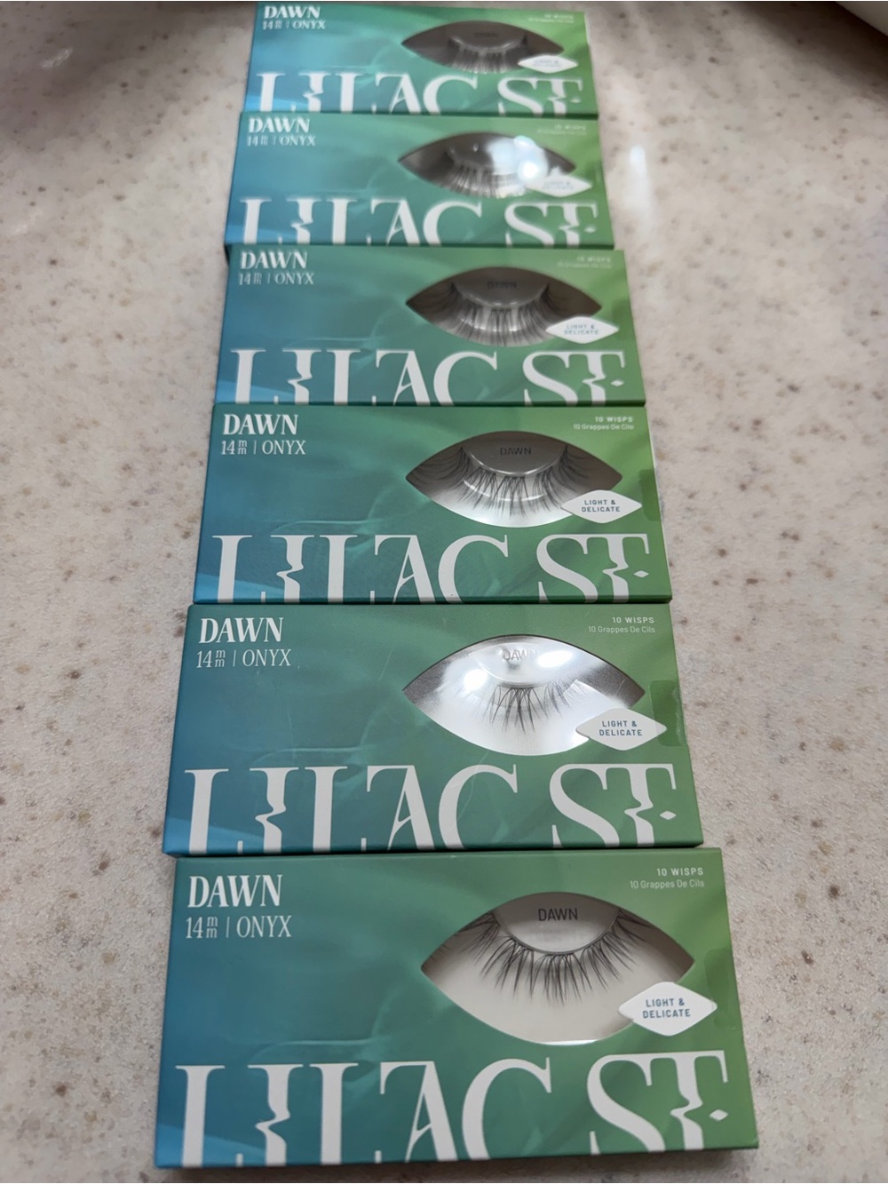 Lilac St. Onyx False Eyelashes Dawn 14mm